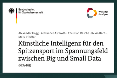 Das Bild zeigt das Titelblatt der Publikation "Künstliche Intelligenz für den Spitzensport im Spannungsfeld zwischen Big und Small Data". Neben dem Titel ist darauf das Logo des BISp zu sehen. Außerdem sieht man eine schematische Darstellung von Ziffern.